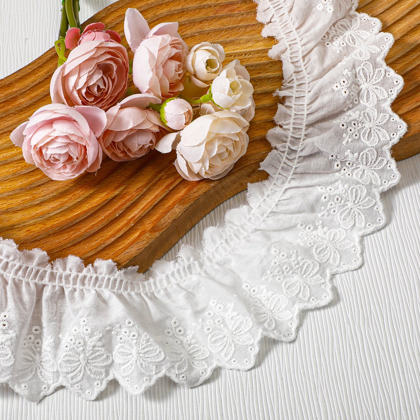 2 Yards Ruffled Ribbon Trim Ruffle Eyelet Lace Trim for Sewing Bowknot Eyelet Ribbon Cotton Lace Fabric Trims for Bridal Pets Clothes Dress Skirt Hem and Cuffs DIY Embroidery Decorations, White