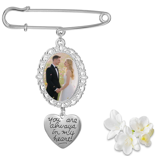 Wedding Bouquet Photo Charm, Bridal Bouquet Charm with Heart Pendant Single Oval Glass Picture Frame Memorial Gift for Bride Wedding Mother of Bride or Groom
