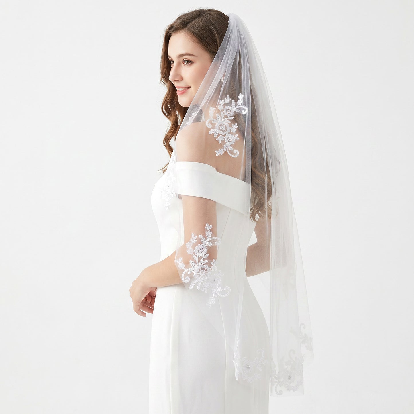 Fyntave 1 Pc White Bridal Veil with Comb, 33.5 Inch Lightweight Soft Polyester Sheer Tulle Wedding Veil 1 Tier, Versatile Elegant Bride Veils for Hen Party Bridal Shower Hen Night Ceremony (White)