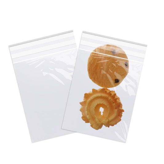 200 PCS Self Seal Bags Clear Cookie Bags Sweet Display Bags Plastic Sealable Bags Treat Bags 2.7 x 4 inch Small Plastic Bags Clear Party Bags Cake bags Biscuit bags for Cookies Candy DIY Handmade