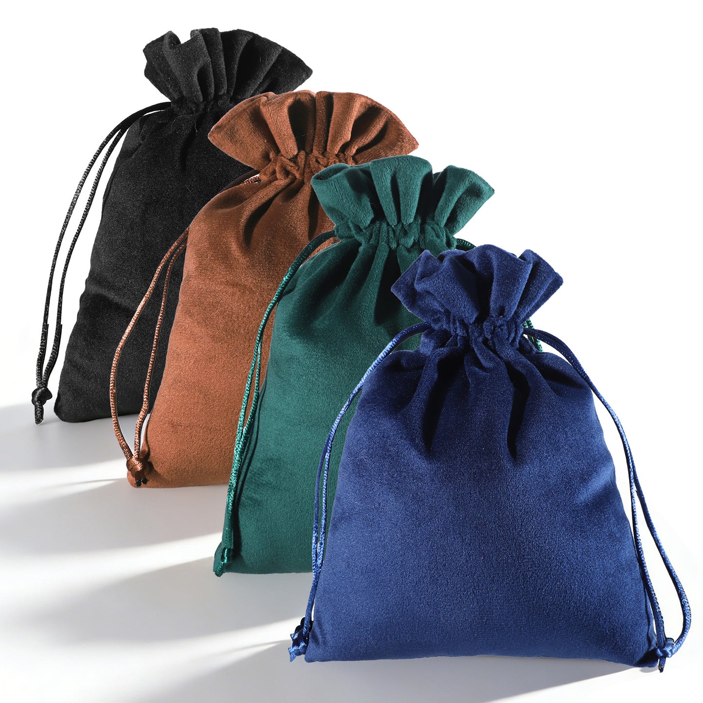 Soft Velvet Gift Bags, Dice Bag 6 X 7.7 Inch Soft Velvet Bags with Drawstrings Velvets Storage Bag Small Drawstring Pouch for Tarot Rune Jewelry Crystal (4 Colors)