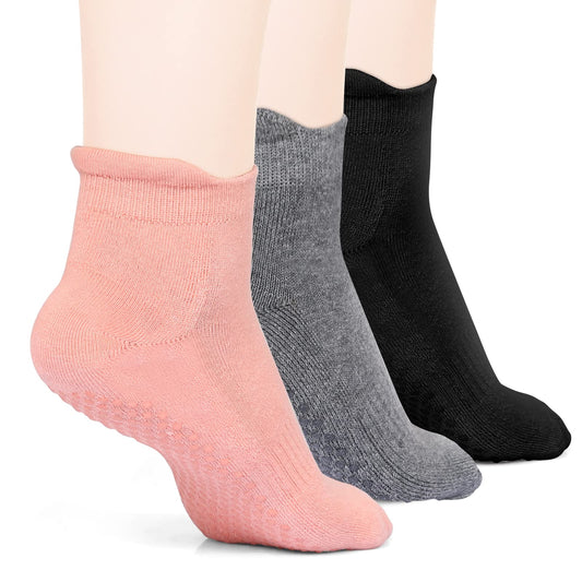 KALIONE Grip Socks for Women Pilates, 3 Pairs Non-Slip Yoga Pilates Socks, Soft Dance Yoga Socks, Pilates Socks with Grip, Pilates Grip Socks Gift for Women Girls Home Workout Fitness Ballet, Size 4-9