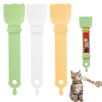 Xthrotsenk 3Pcs Cat Strip Feeder Spoon Cat Treat Squeeze Spoon Pet Food Mixing Spoon Happy Spoon for Cats Multifunctional Lickable Treat Feeding Dispenser Cat Stick Feeder for Liquid Snack Wet Food