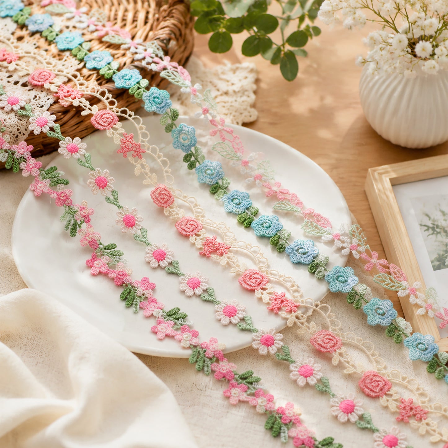 5 Yards Flower Lace Trim Ribbon, Lace with Daisy Flower Eyelet Floral Ribbon Wavy Edge Embroidery Ruffle Trims for for DIY Embroidered Sewing and Craft, Multicolor